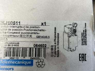 Preview: TELEMECANIQUE Positionsschalter XCK J10511 - 064602