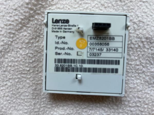 Lenze Frequenzumrichter EVF8203-E mit Display EMZ8201BB - gebraucht